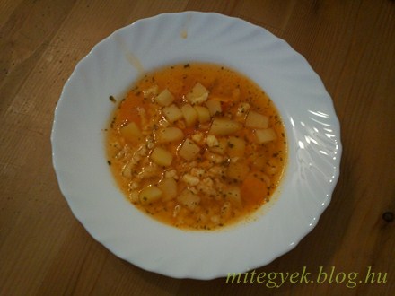 Reszelt tészta leves (tejmentes, tejfehérje mentes, laktózmentes, szójamentes)